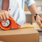 Pakowanie zamówień w sklepie internetowym – wszystko, co musisz wiedzieć